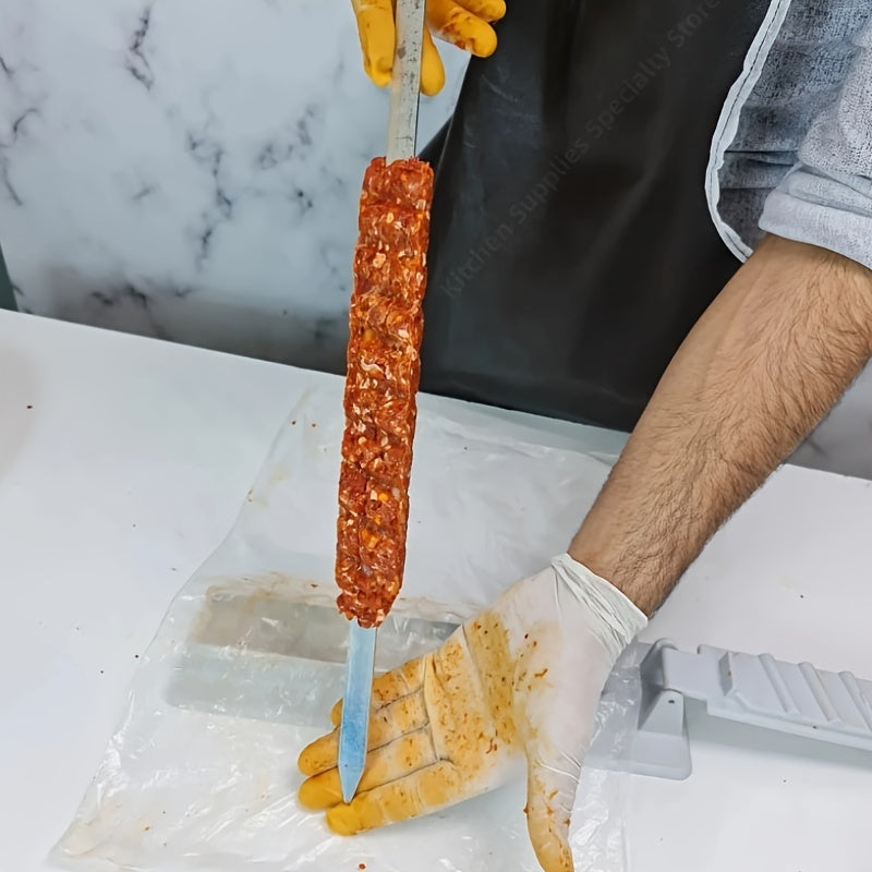 Bir qatorli barbekyu press mashinasi bilan mazali barbekyu taomlarini tayyorlash uchun qayta ishlatiladigan plastik barbekyu asbobi.