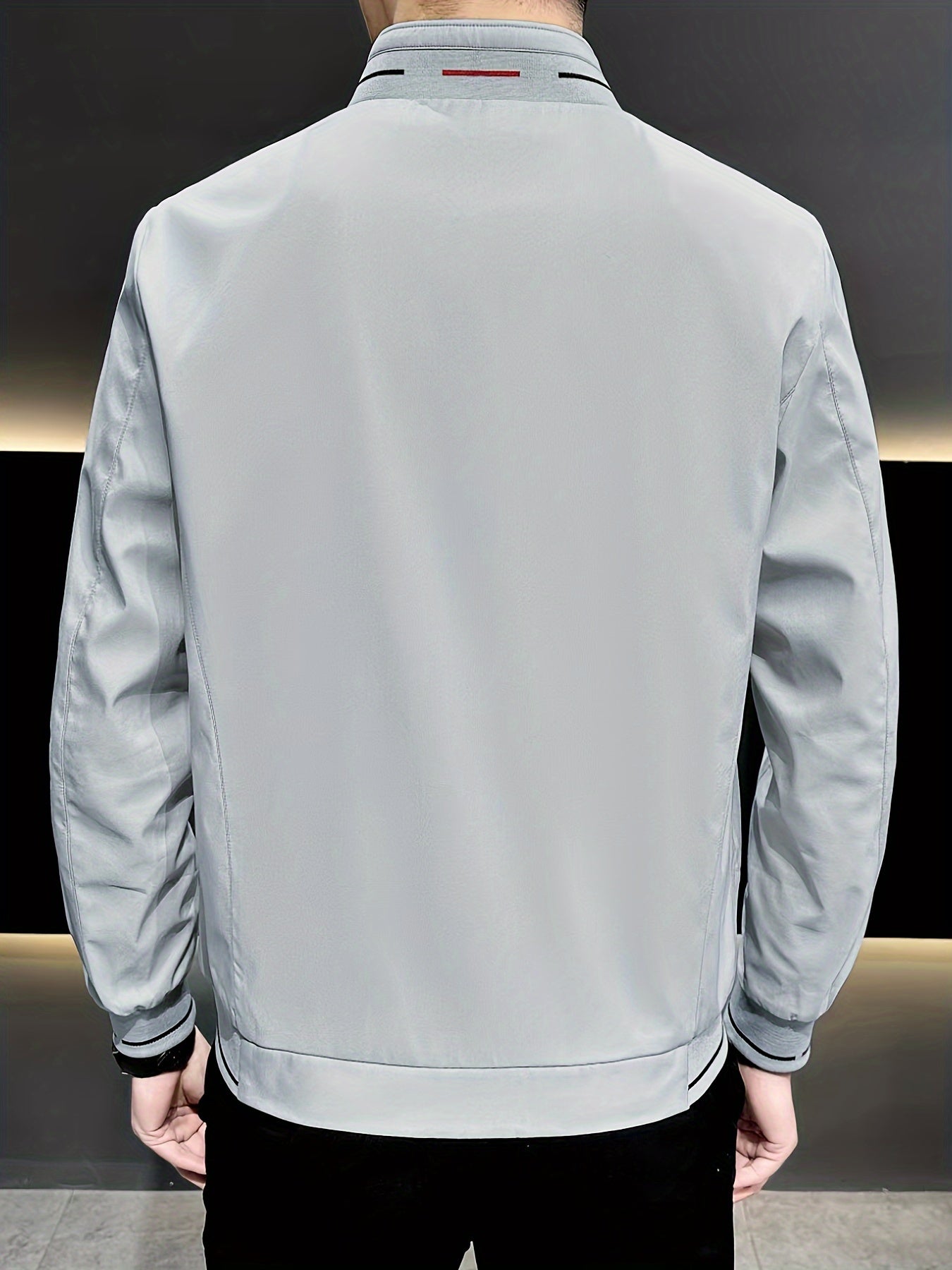 Erkaklar uchun tasodifiy shamol to'suvchi kurtka, zip-up yopilishi va turli xil yelka - sovg'a sifatida mukammal