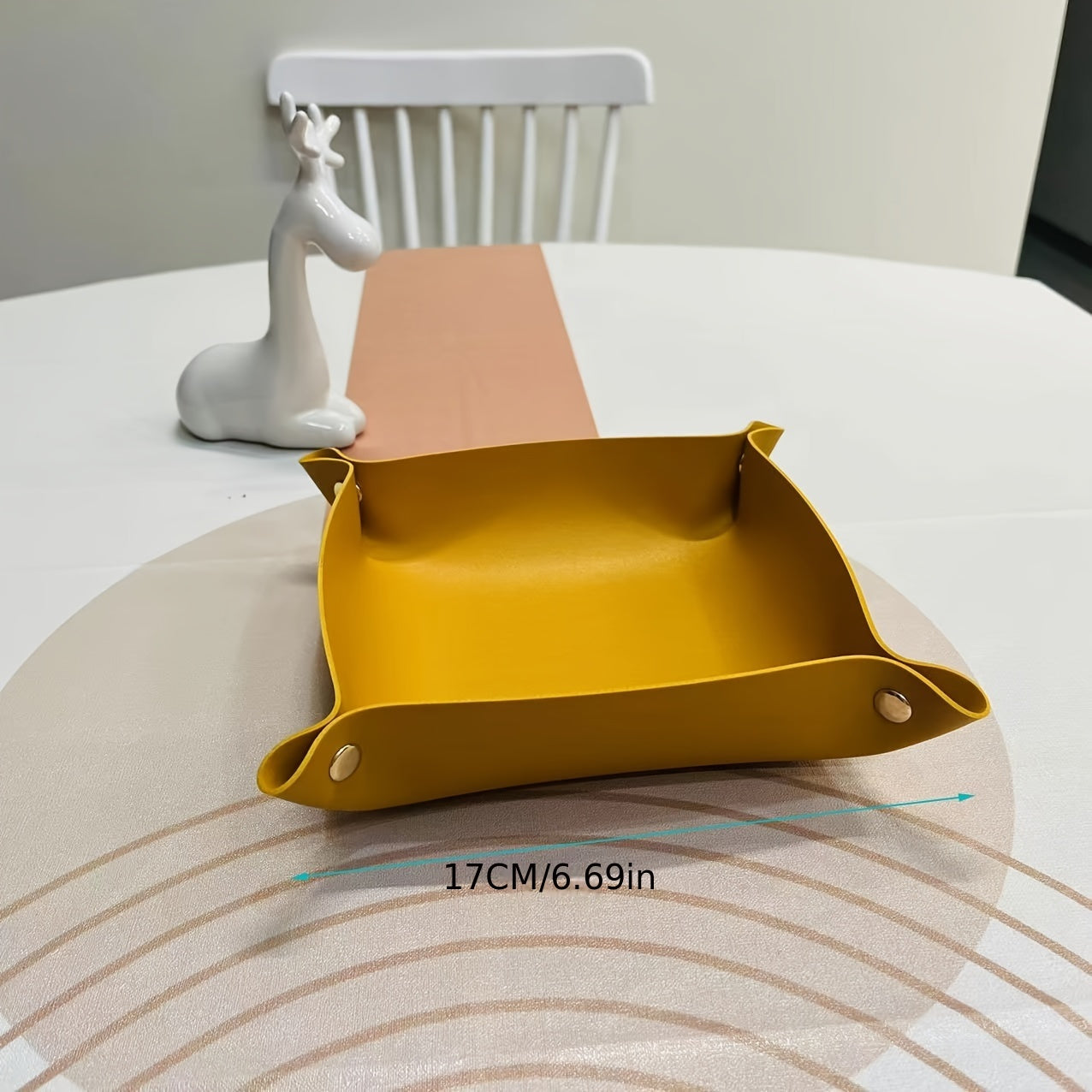 Caja de almacenamiento de cuero PU para escritorio, joyería, cosméticos, llaves y frutos secos