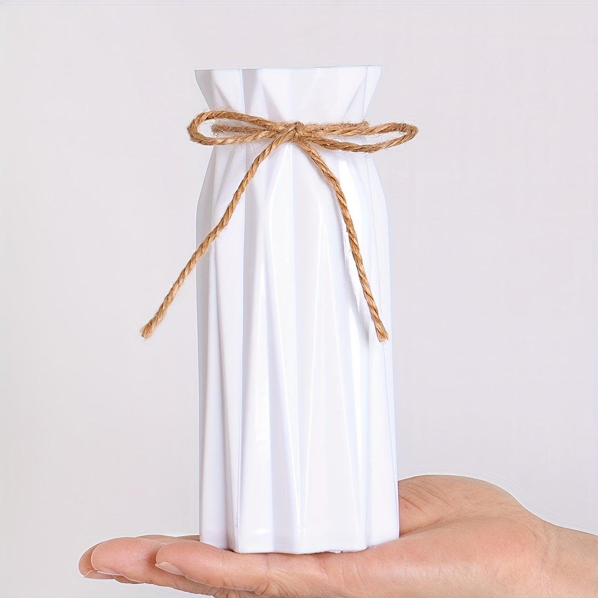 White Plastic Origami Vase 17.5cm Imitation Porcelain Tabletop Decor with Twine