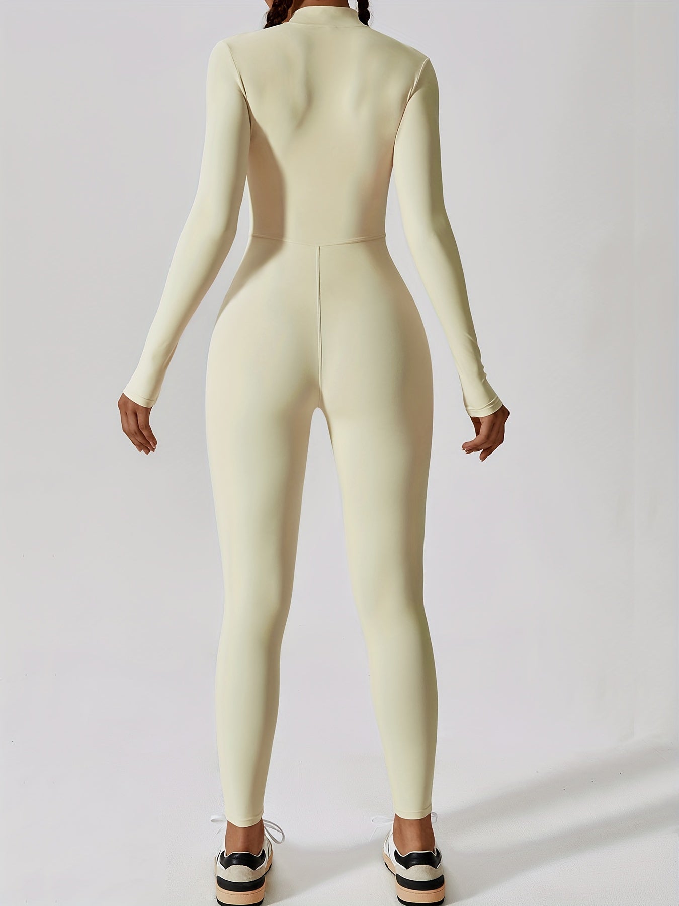 Women's Long-Sleeved Solid Color Yoga Jumpsuit with Zipper and High Stretch Nylon Fabric