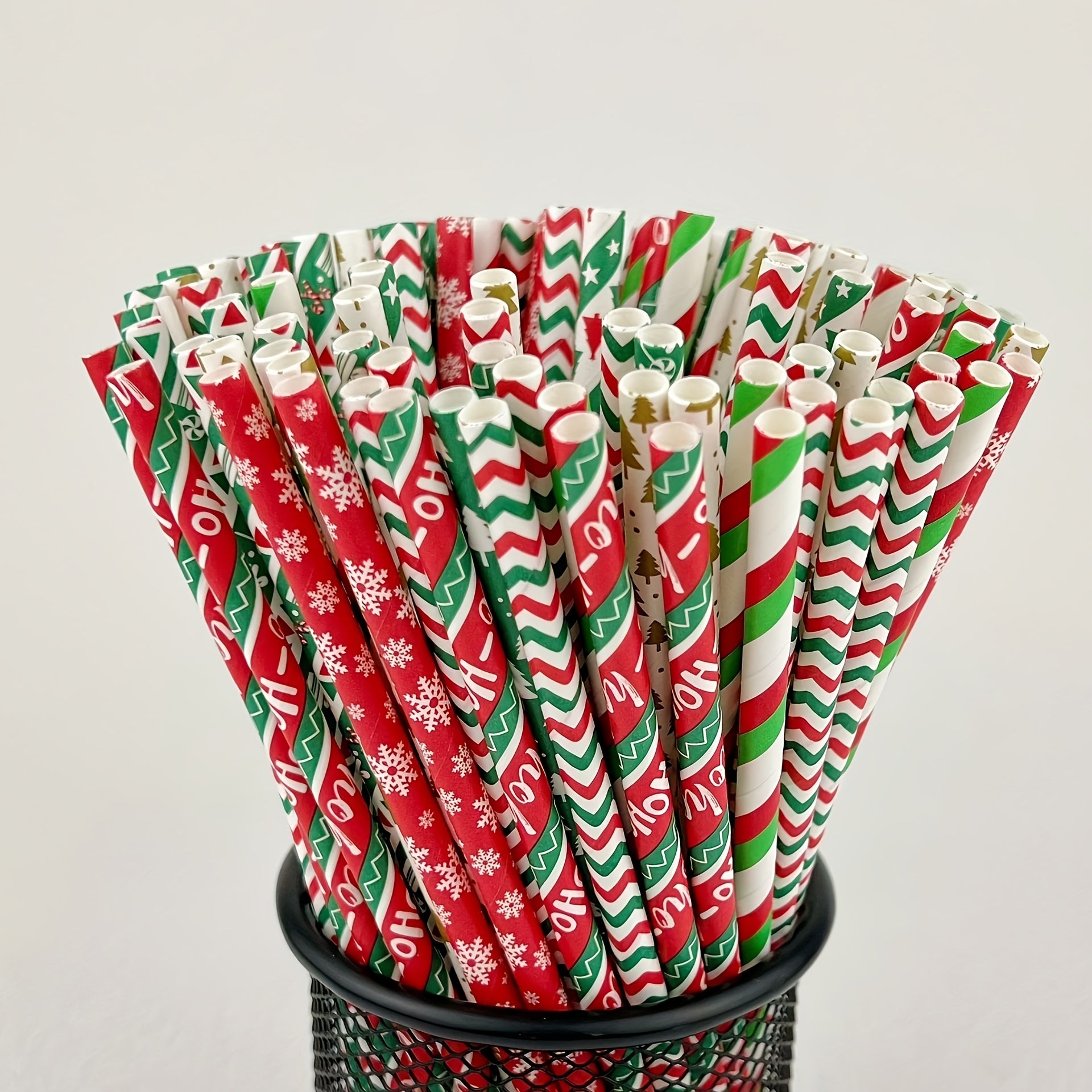 25 Pieces Christmas Paper Straws Snowflake Tree Patterns Biodegradable Holiday Party Supplies