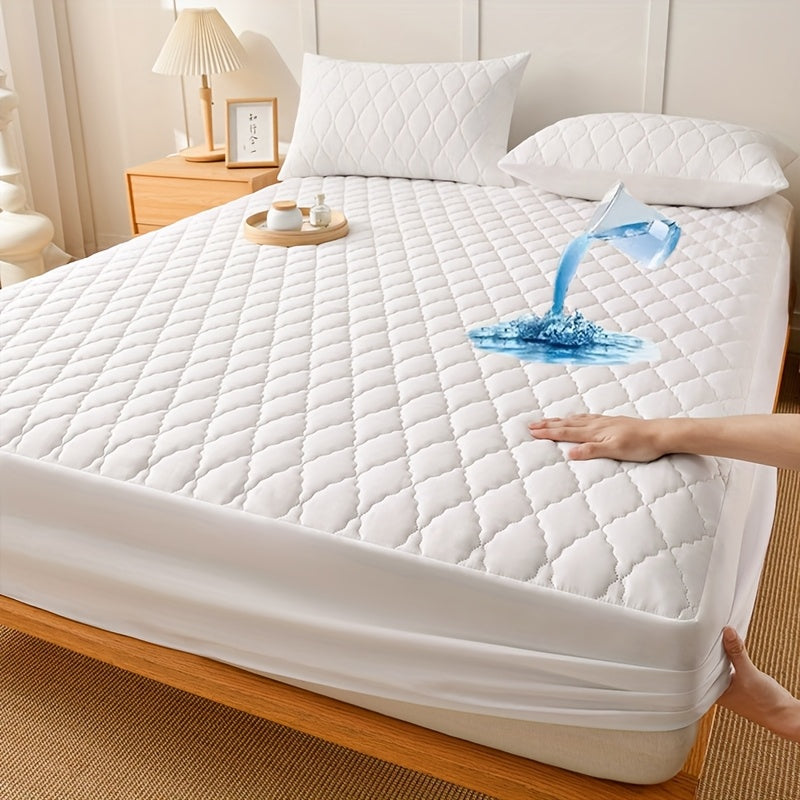 Waterproof Quilted Mattress Protector Single Double Hypoallergenic Polyester Easy to Clean