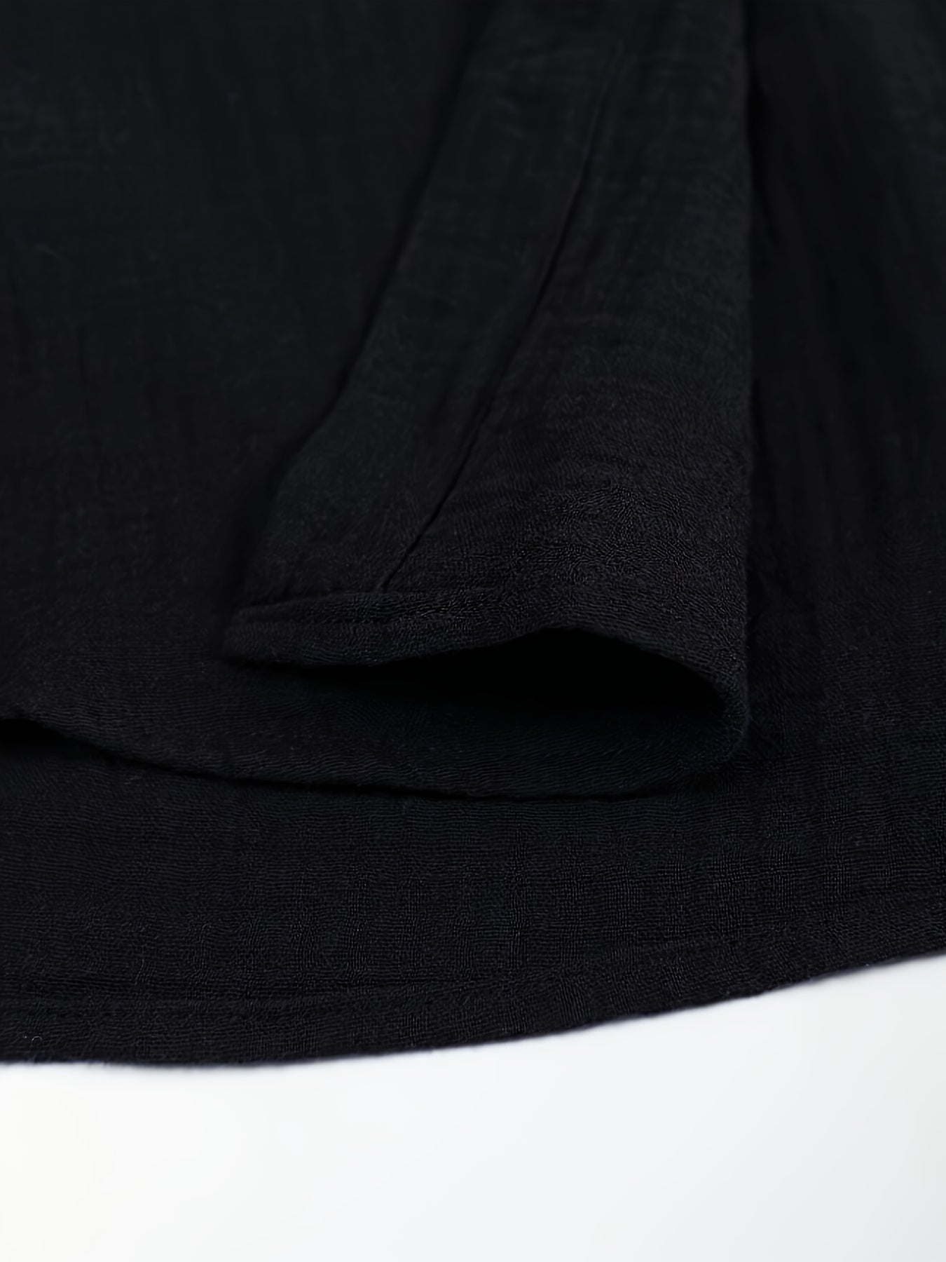 Katta o'lchamdagi erkaklar uchun tasodifiy ko'ylak