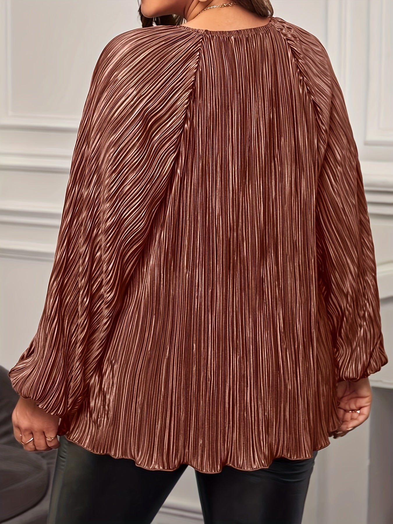 Plus Size Women's Elegant T-Shirt with Lantern Sleeves Polyester Spandex Knit Crew Neck Solid Color