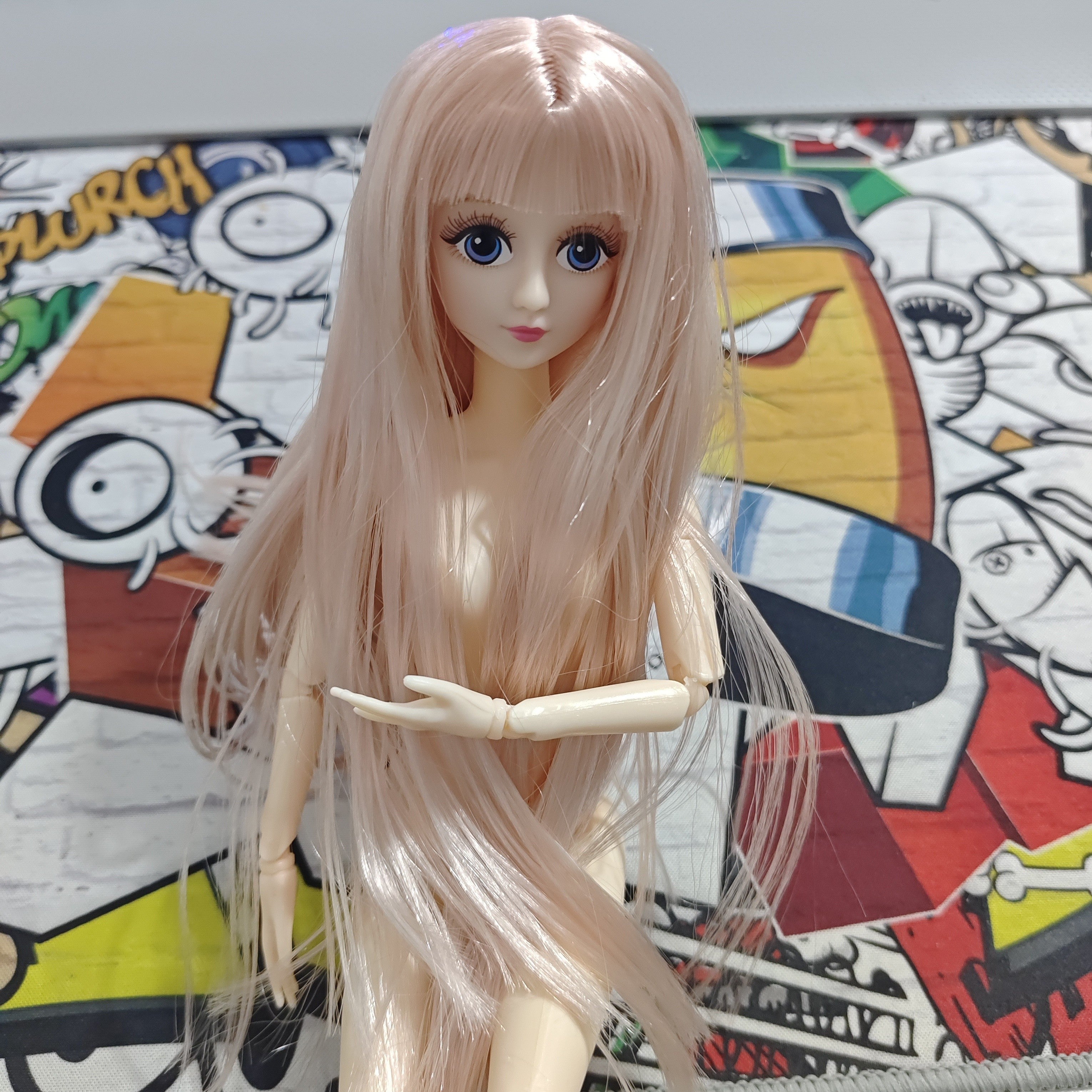 30cm DIY Anime Doll with 20 Joints, Painted Eyes, Straight Bangs, Light Beige