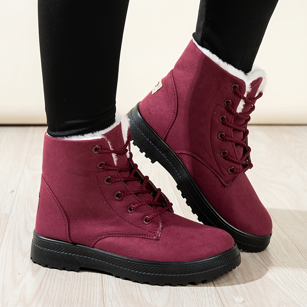 Women's Short Plush Lined Casual Lace Up Winter Ankle Boots