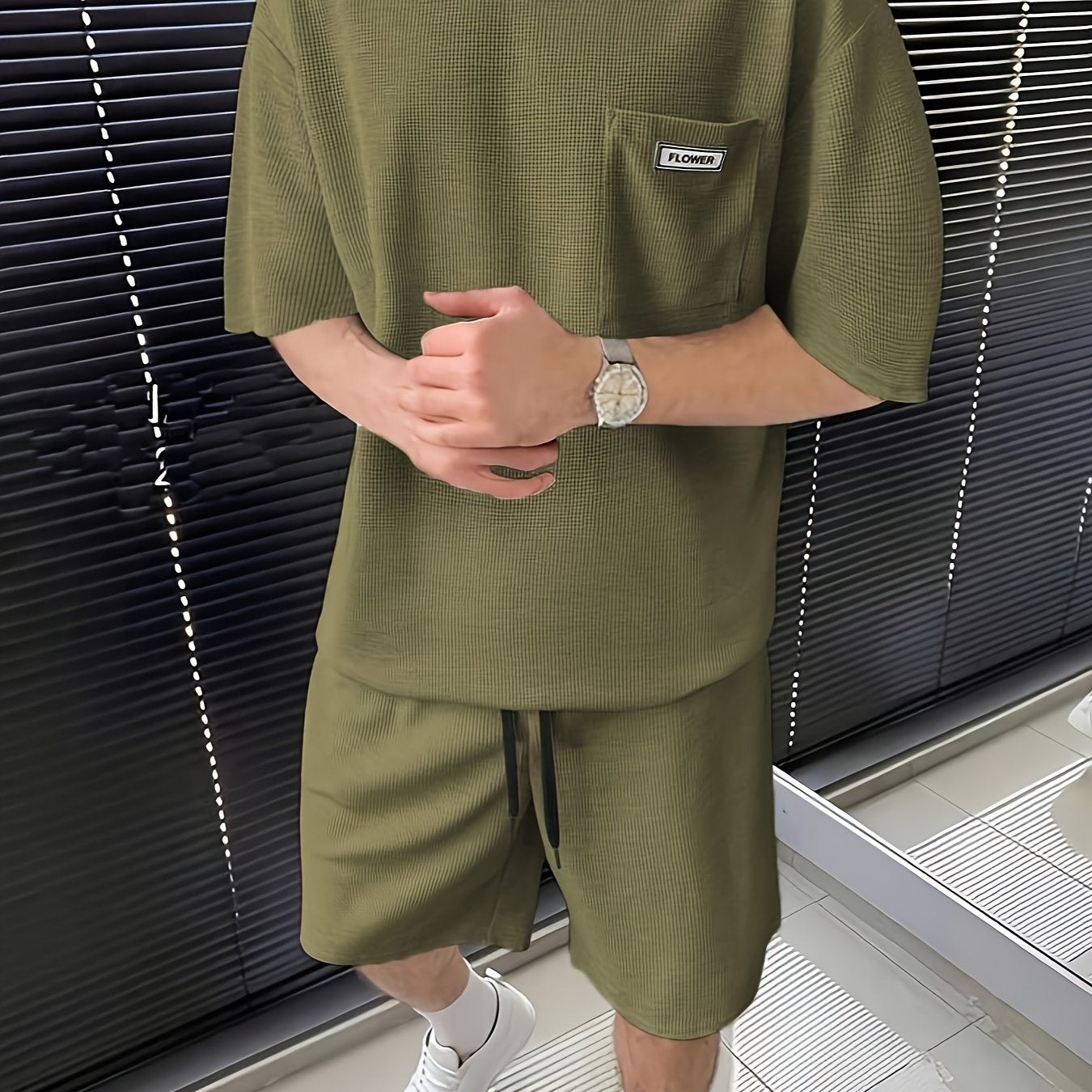 Men's Summer Casual Polyester Knit Shorts Sports Suit Solid Color Crew Neck Regular Fit