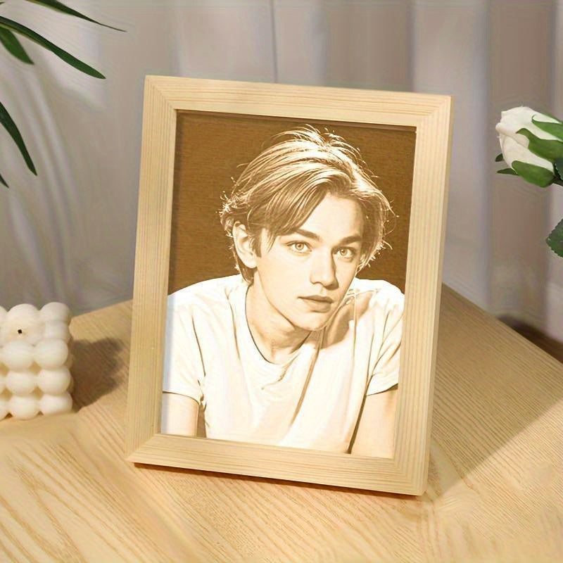 Уникальная индивидуальная художественная гравированная деревянная фоторамка - идеальный подарок на годовщину, день рождения, свадьбу или День святого Валентина. Отлично подходит для домашнего декора и настольной экспозиции в качестве ценного сувенира.