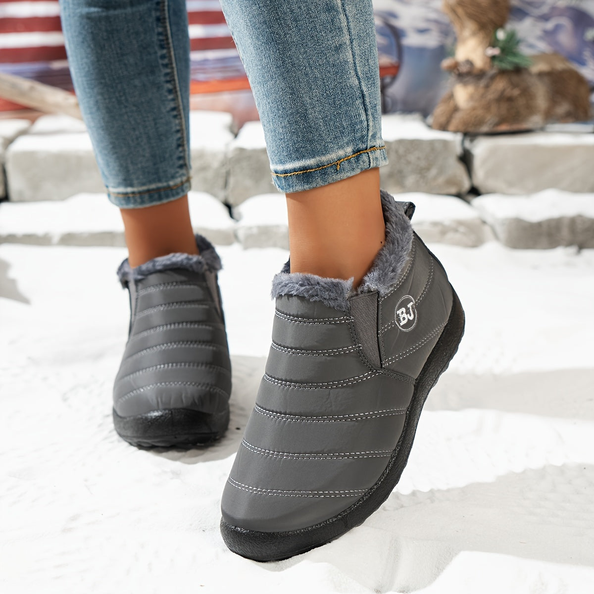 Women's Winter Slip-On Boots Fabric Upper Casual Flat Heel