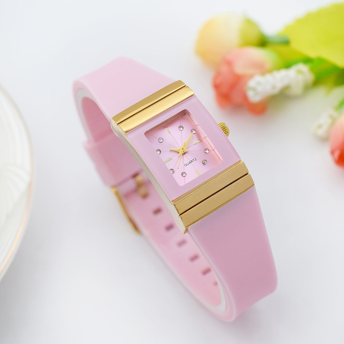 Women's Quartz Watch with Silicone Strap Square Dial Elegant Timepiece Gift