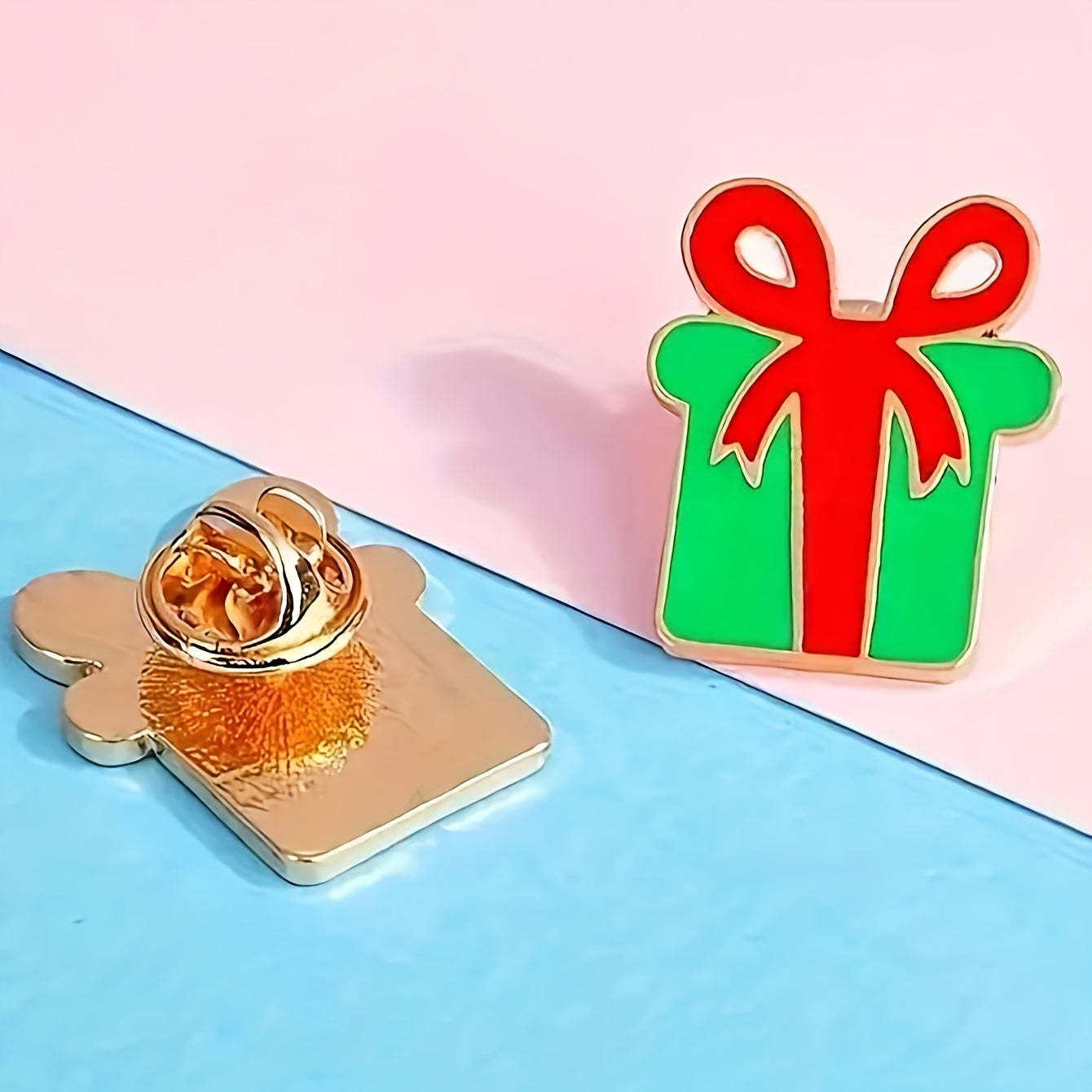 Set of 5 or 10 Christmas Brooch Pins Santa Holiday Enamel Alloy Jewelry for Women