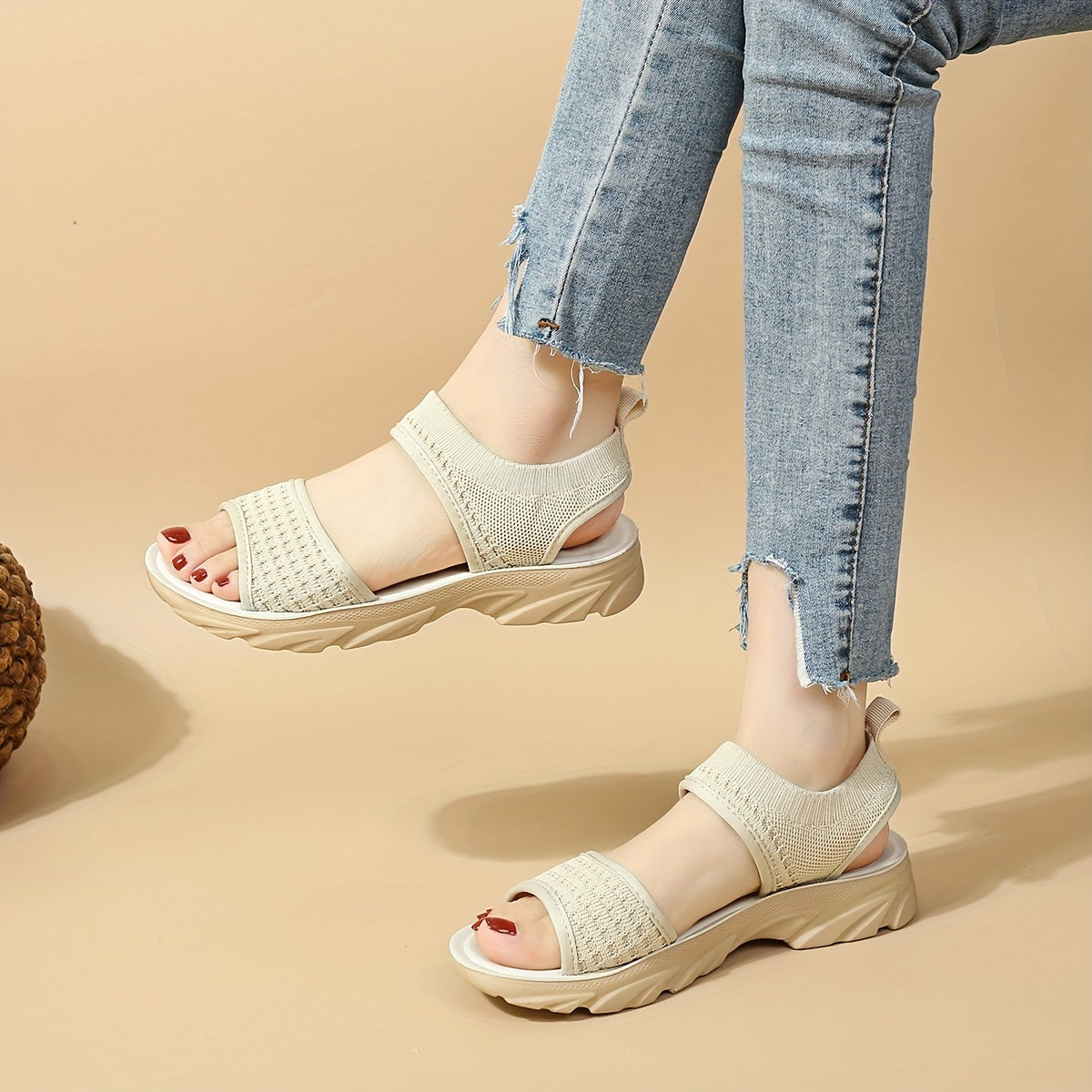 Women's Breathable Knit Slide Sandals Open Toe Soft Sole Summer Footwear