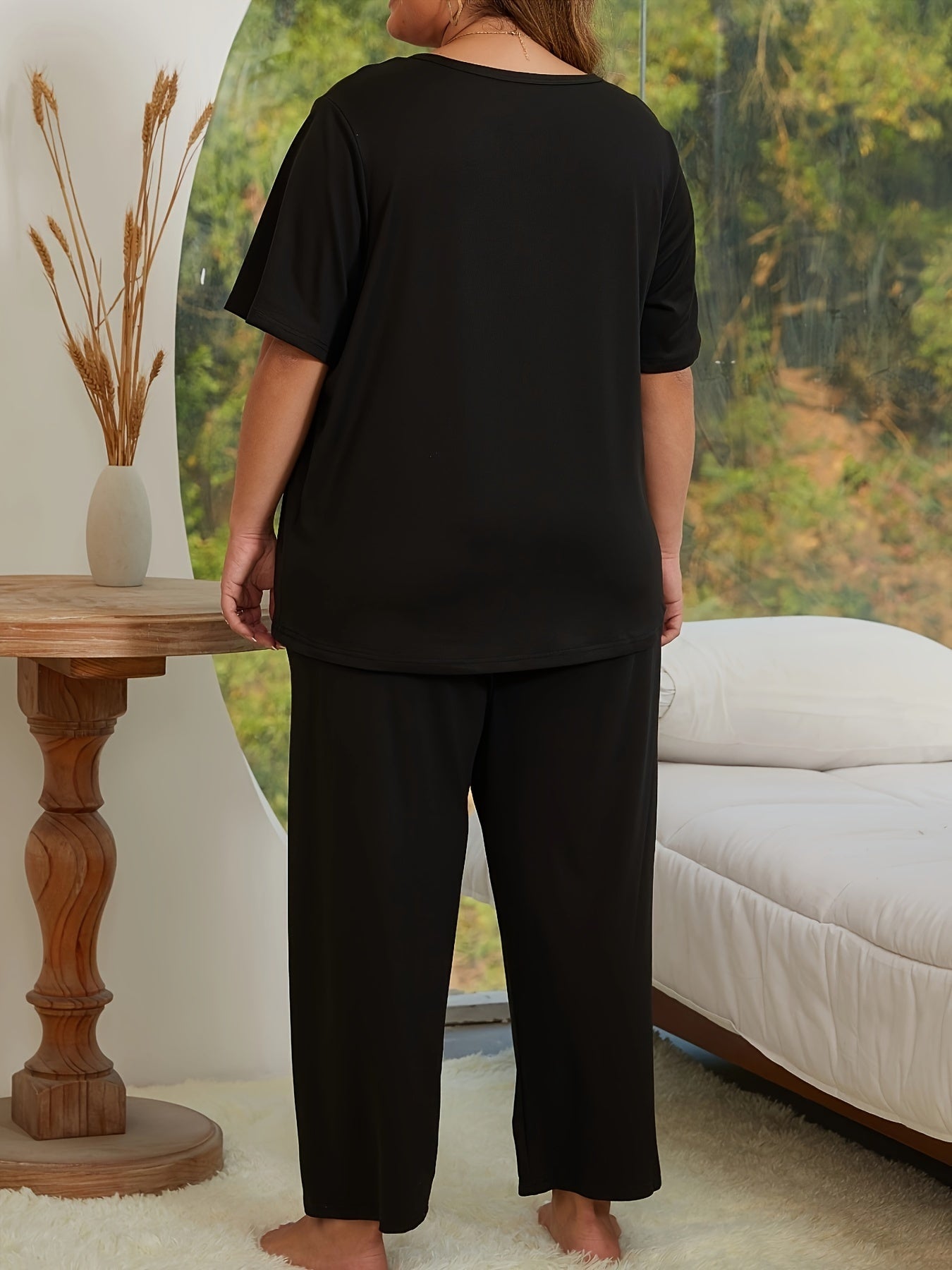 Plus-Size Polyester Loungewear Set with Slogan Print Top and Pants for Women