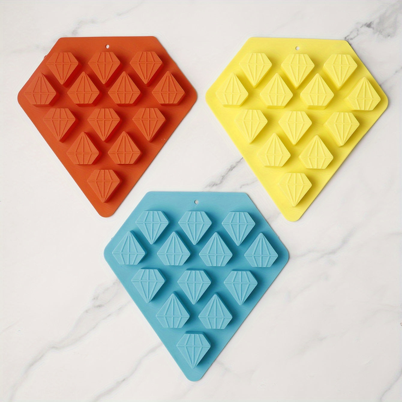 Unisex Silicone Ice Tray Mold for Elegant Cocktails and Beverages