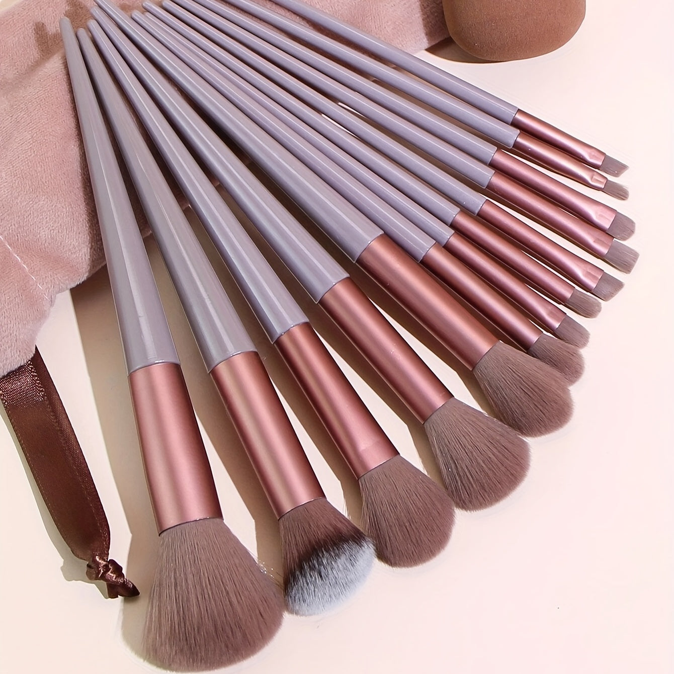 13pcs Soft Fluffy Makeup Brushes Set for Face Eye Blush Powder Foundation