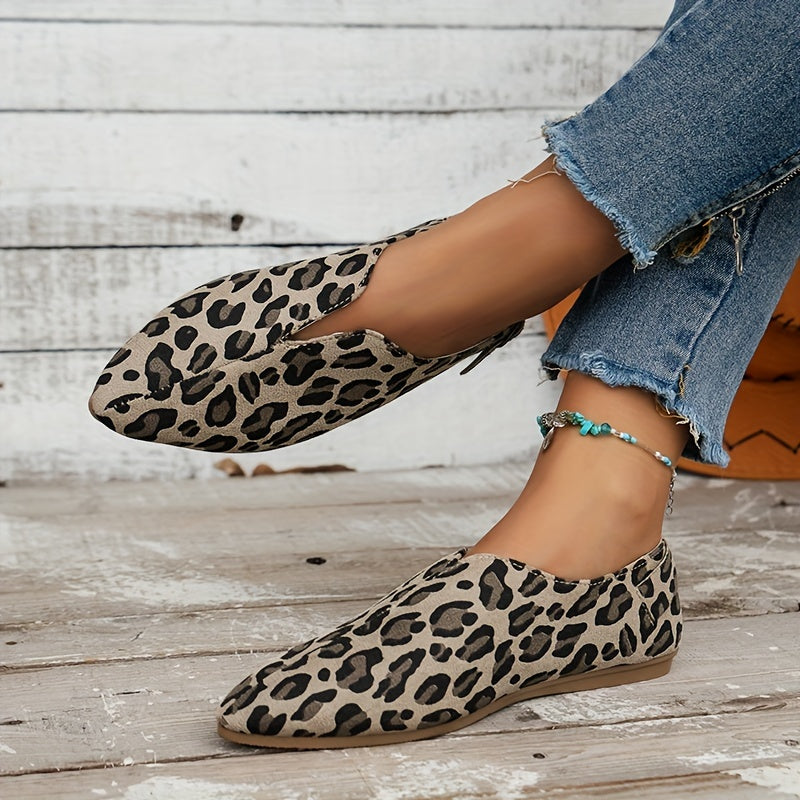 Women's Slip-On Loafers Casual Flat Shoes Comfortable Soft Pointed Toe