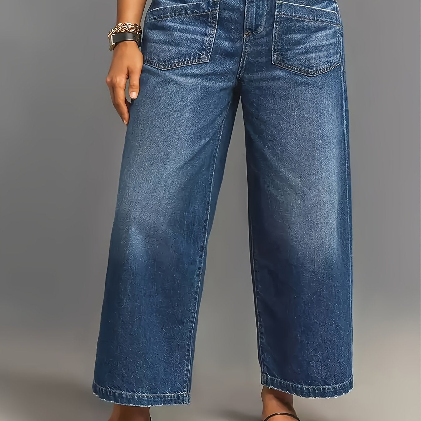 Women's Wide Leg High-Waisted Denim Jeans in Soft Blue Cotton with Pockets