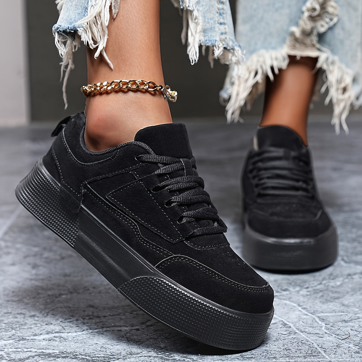 Women's Casual Solid Color Lace-Up Sneakers Lightweight Durable