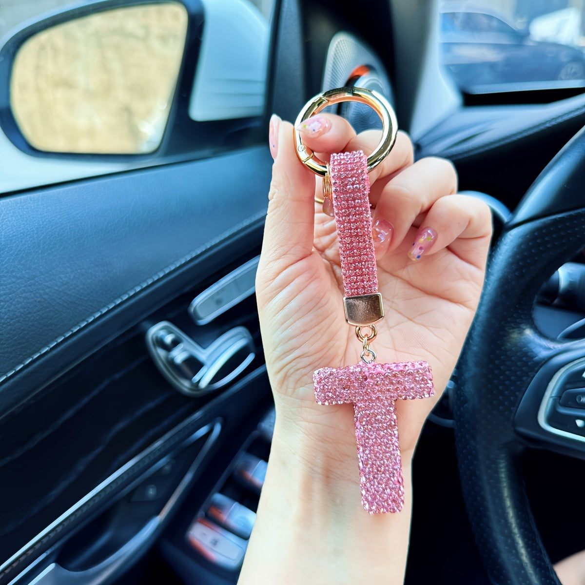 Llavero personalizado con inicial rosa, colgante de aleación con rhinestones para mujeres