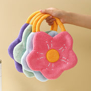 Flower Shaped Coral Fleece Hand Towel Quick-Dry Absorbent Polyester for Kitchen Bathroom Camping
