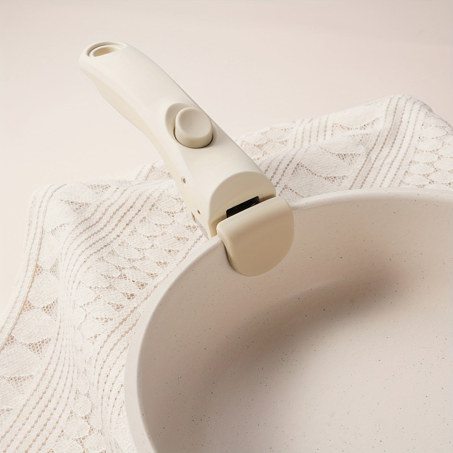 Juego de 5 piezas de utensilios de cocina de aluminio con mangos removibles aptos para horno hasta 842°F