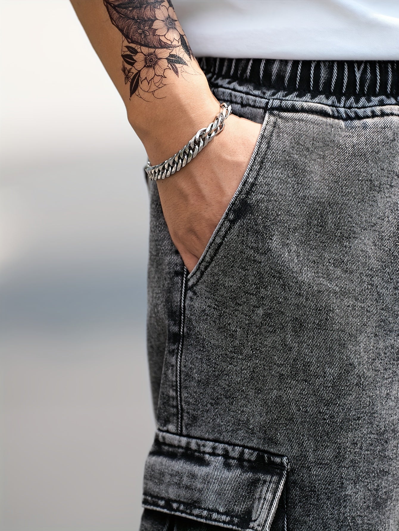 Katta o'lchamdagi erkaklar uchun qor to'zi yuvilgan denim yuk shimlari, elastik bel, tasodifiy, cho'zilmaydigan, kuz/qish uchun mashinada yuvish mumkin.