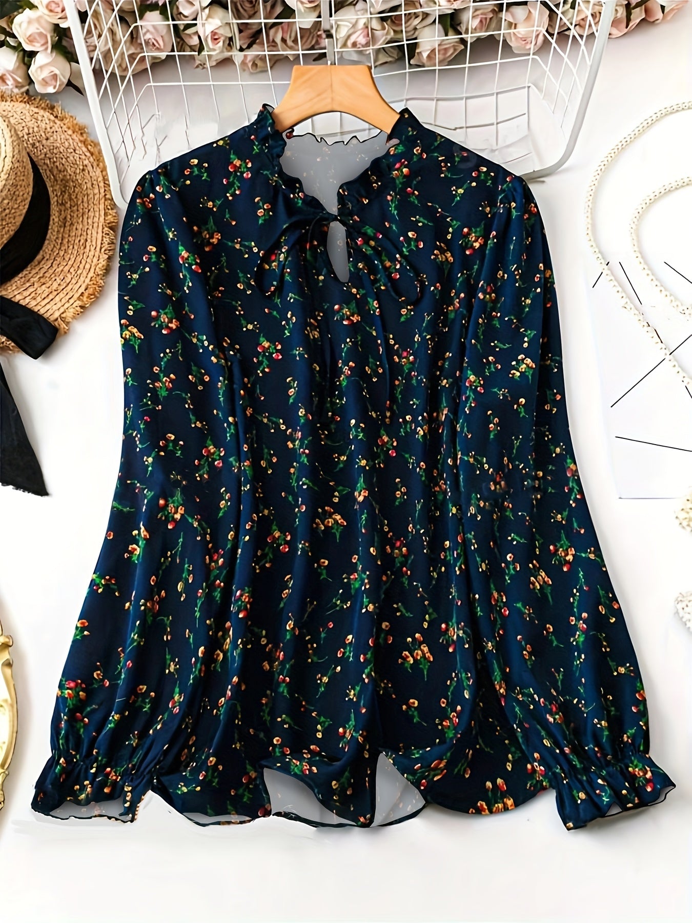 Blusa de talla grande con estampado floral y mangas largas, escote en V, primavera, verano, otoño