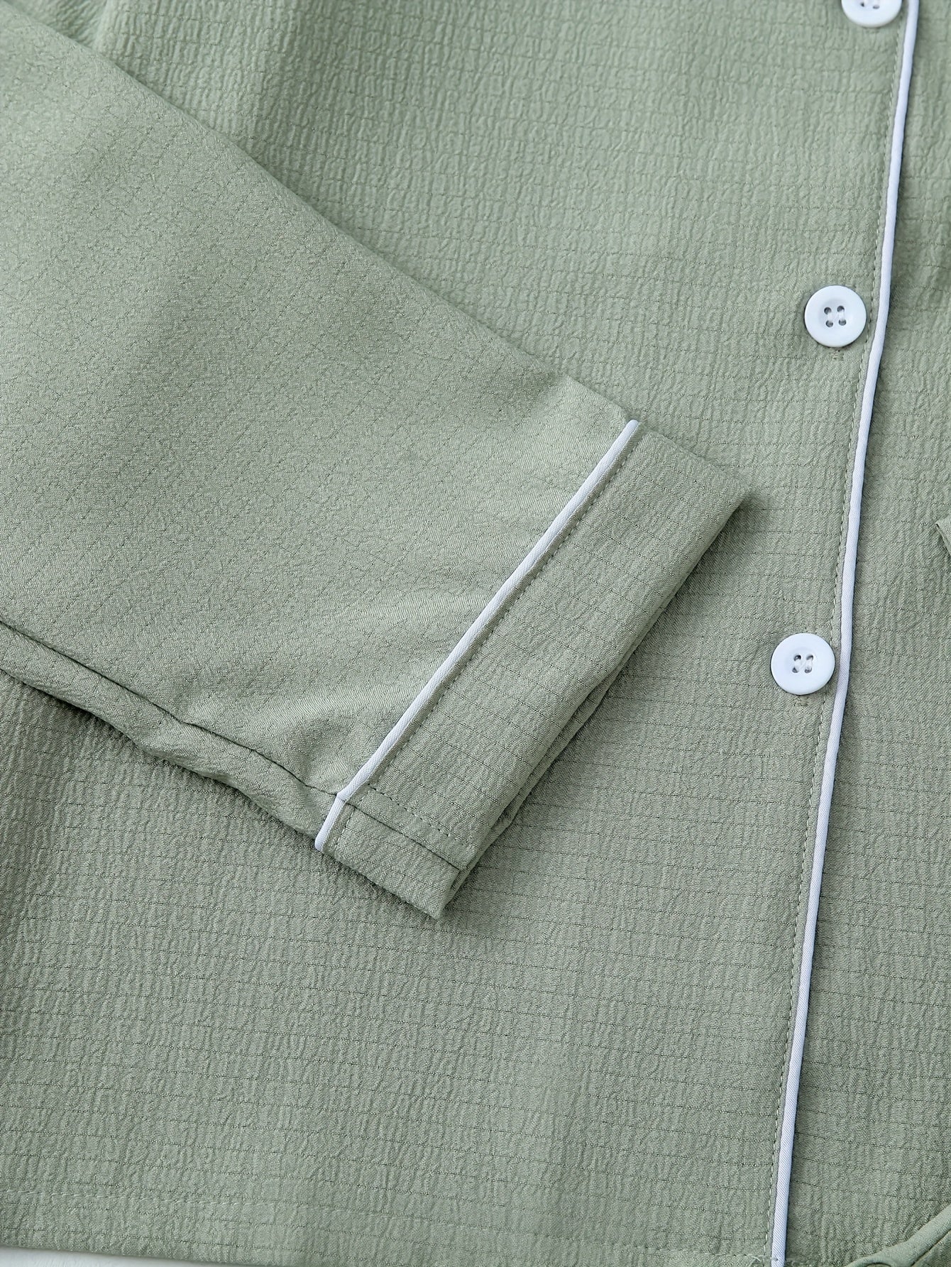 Women's Heart Print Pajama Set with Long-Sleeve Top and Elastic Waist Pants for Fall