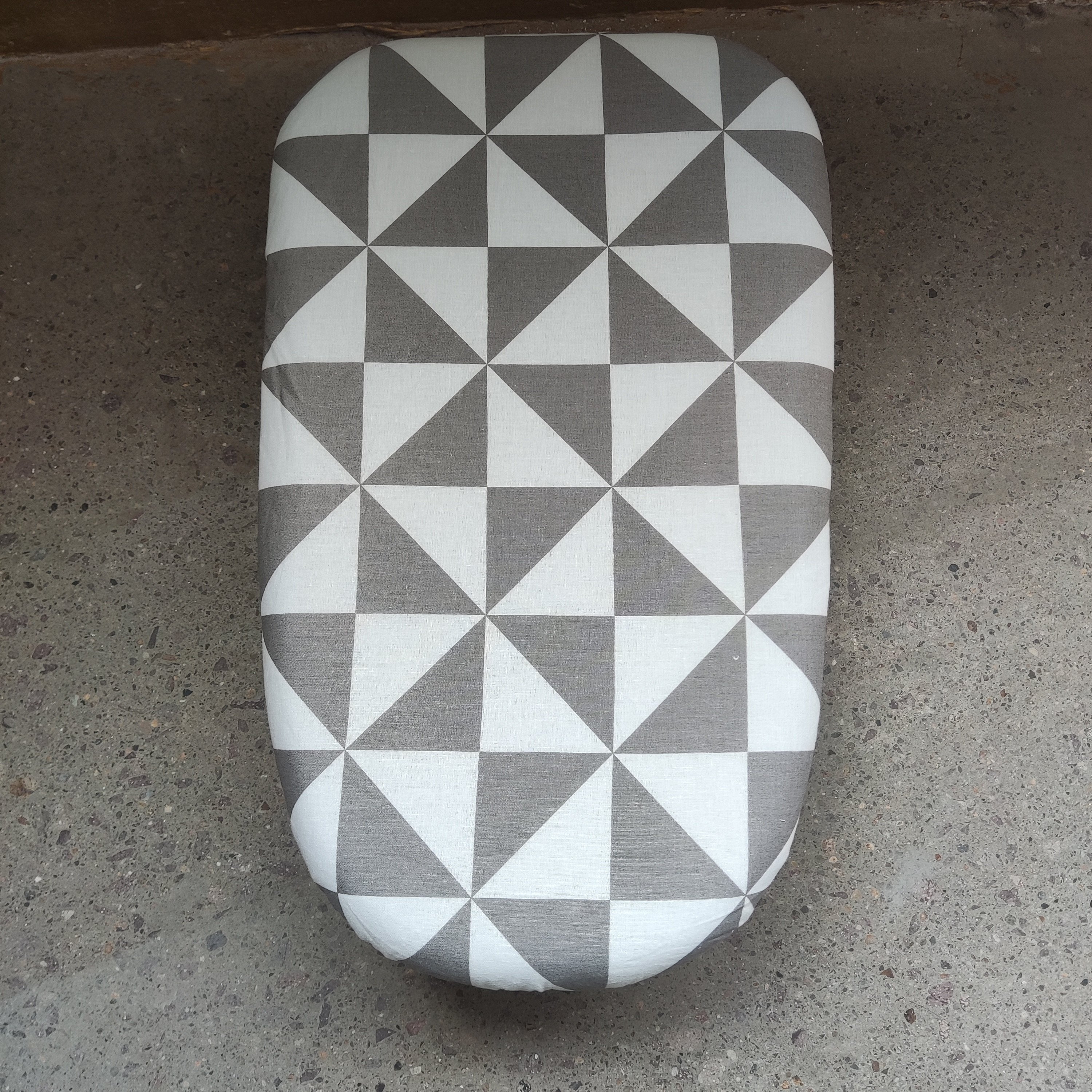 Small Plaid Pattern Tabletop Ironing Board Durable Plastic Space-Saving Compact