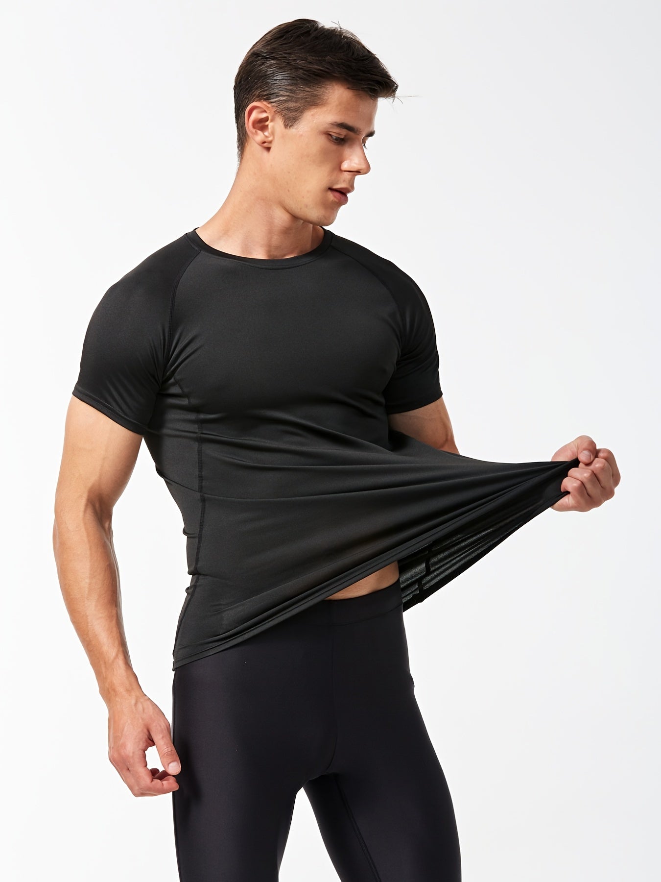 Men's Breathable Quick-Drying Stretch Sports Top for Outdoor Training