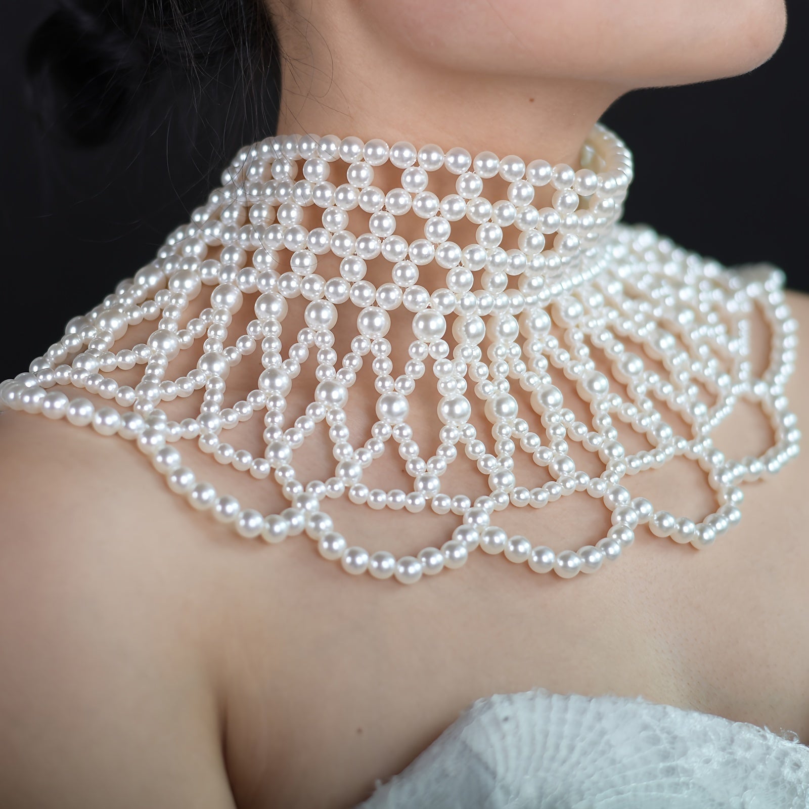 Women's Handmade Imitation Pearl Necklace with Beaded Details and Extension Chain for Wedding and Formal Wear