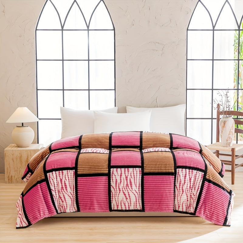 Plaid Flannel Throw Blanket Lightweight Durable Woven Polyester for All Seasons