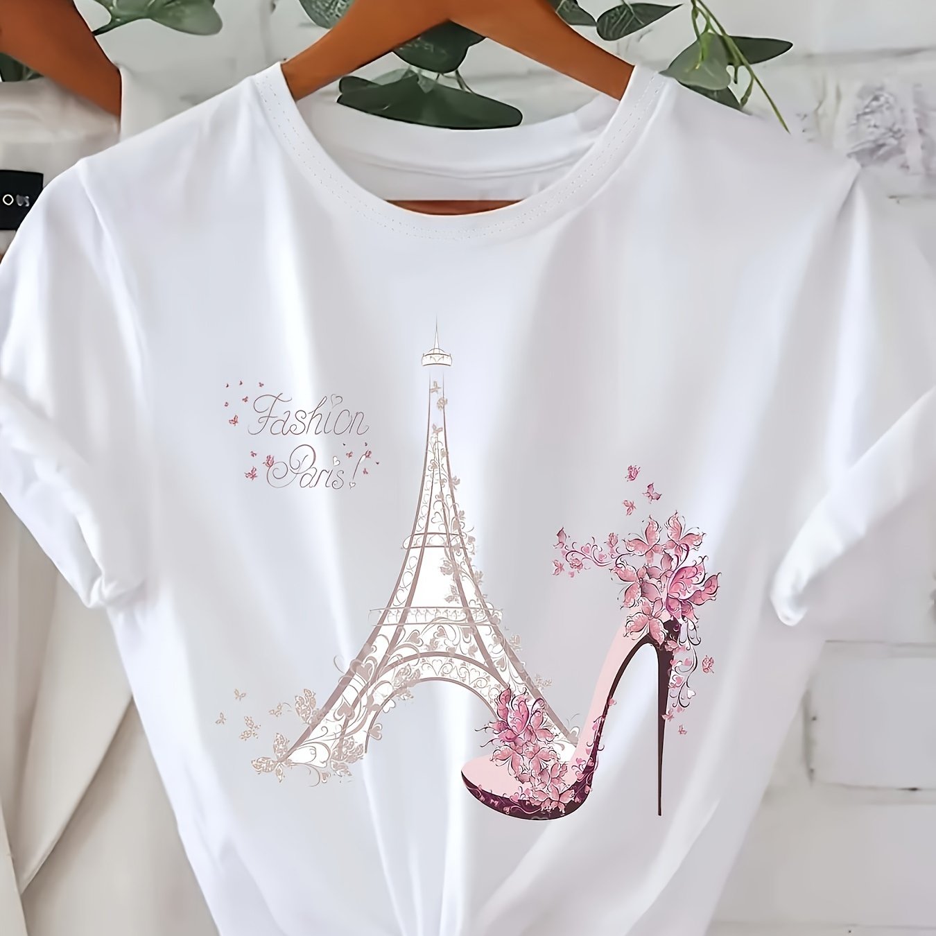 Plus Size Women's Eiffel Tower Print T-Shirt Black Polyester Casual Top