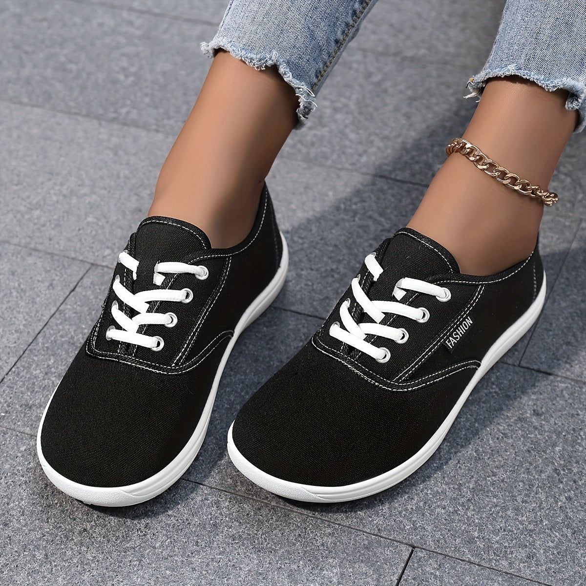 Women Wide-Toe Sneakers Breathable Fabric Casual Walking Shoes