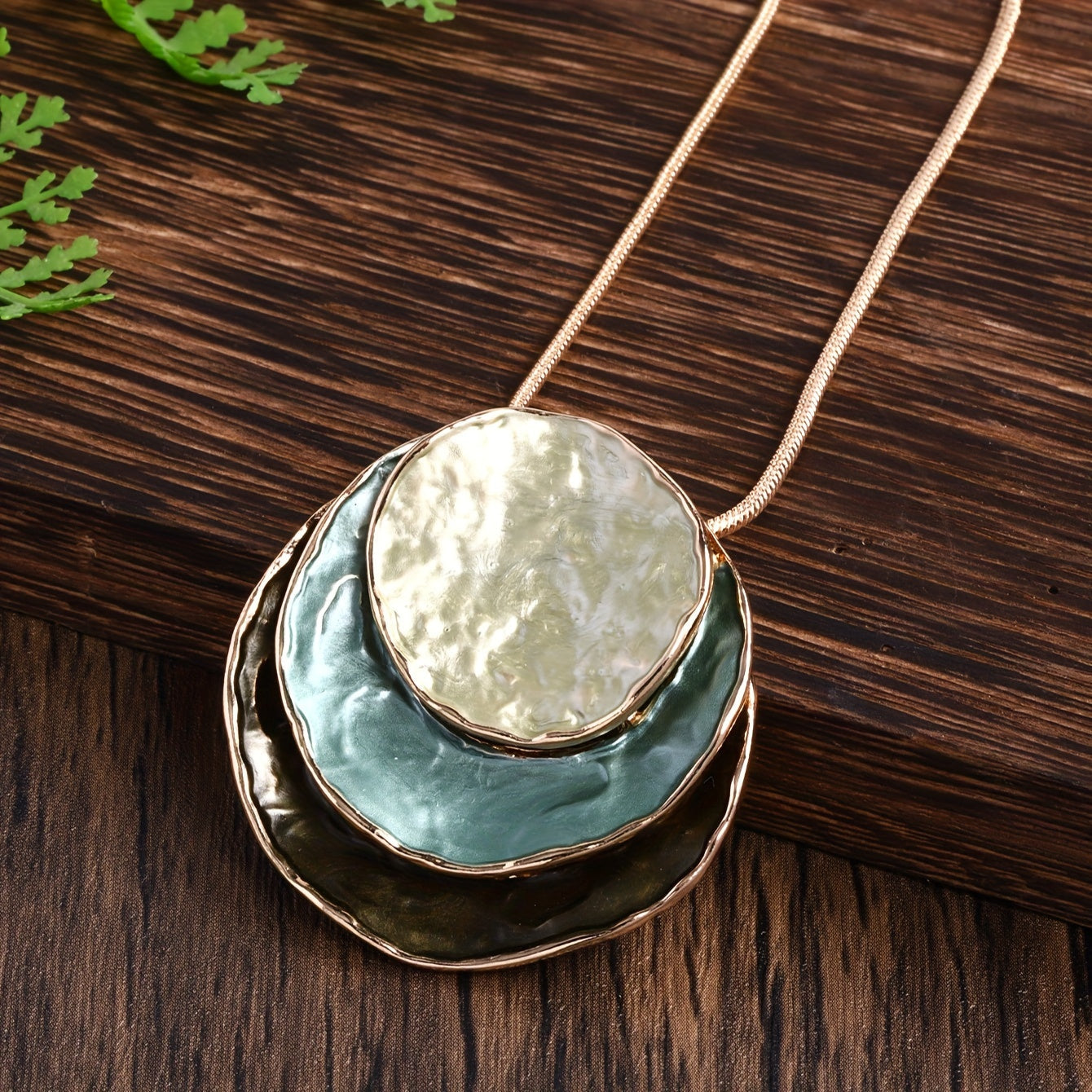 Ayollar uchun bohem enameled zargarlik to'plami, taqish uchun va doira shaklidagi dizayni bilan