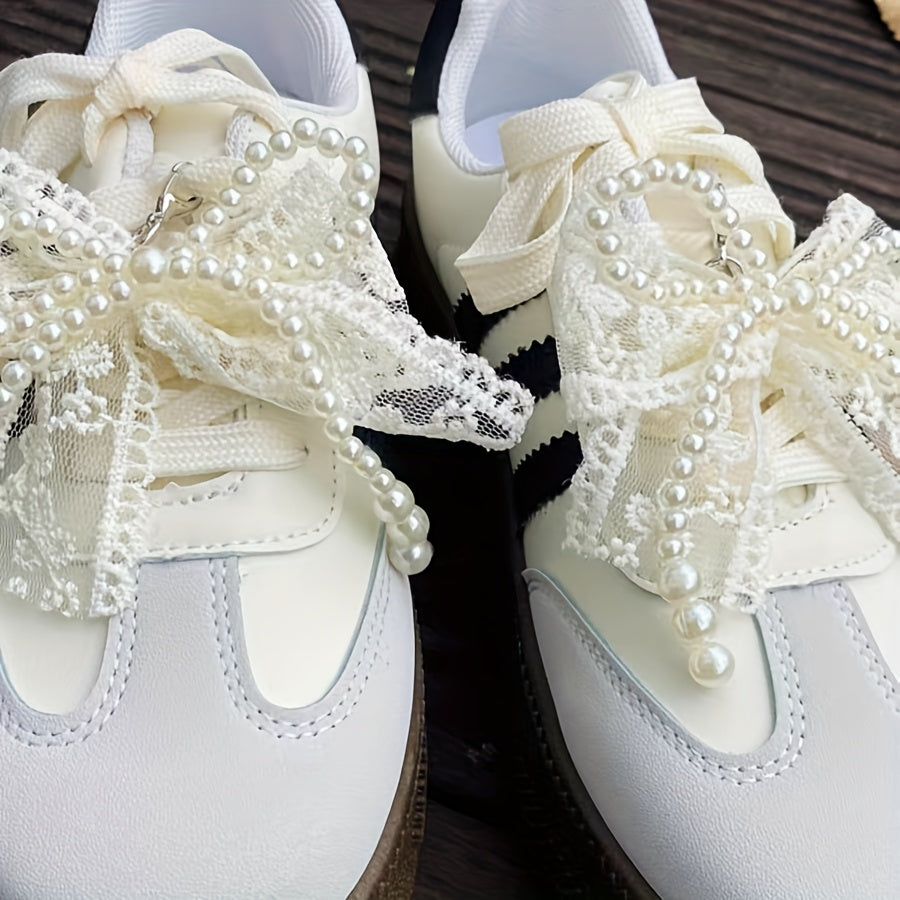 Ayollar uchun tasmali va kamonli poyafzal kliplar to'plami Oq tasmalar va lentalar bilan kamonlar