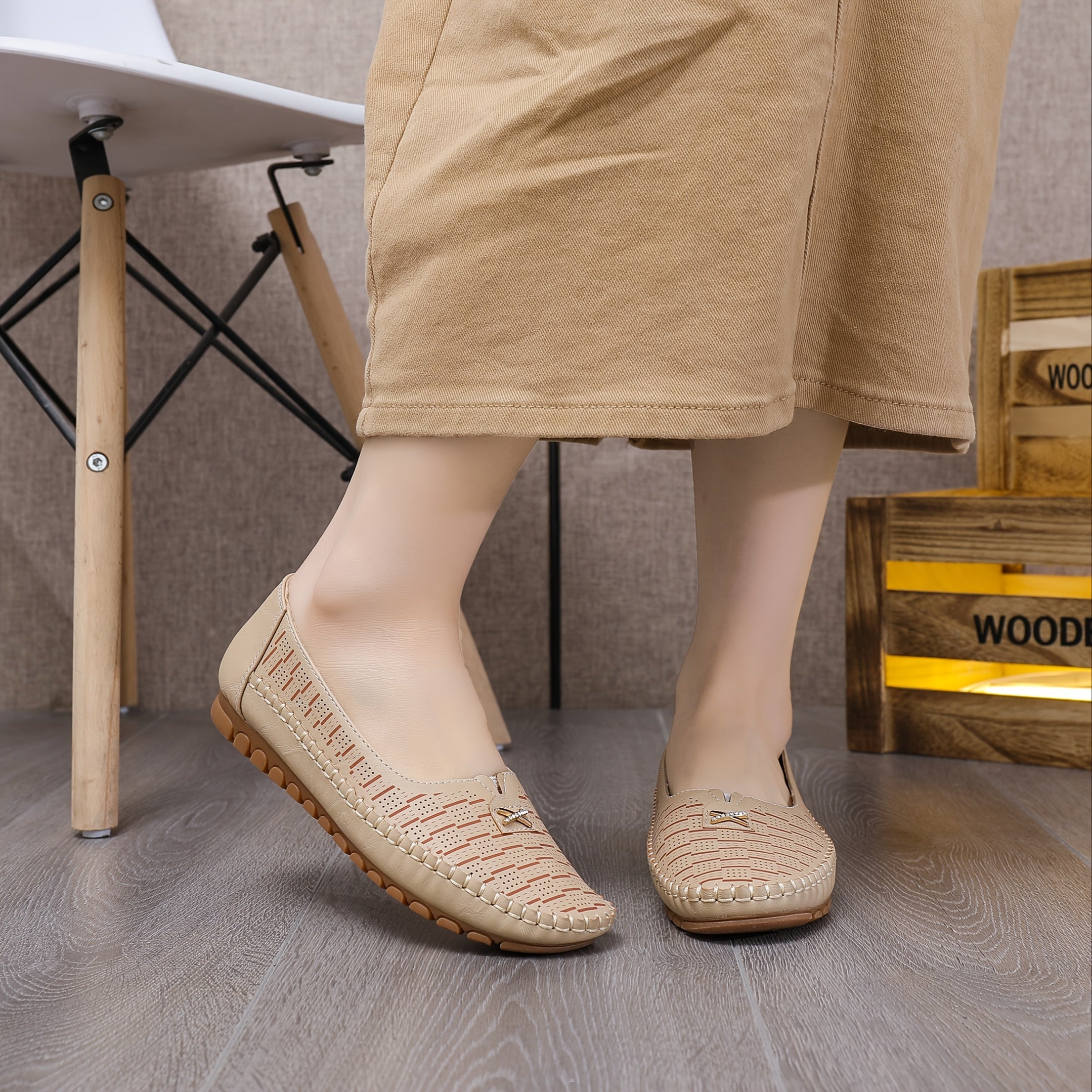 Women's Slip-On Loafers with Metal Buckle, Solid Color, Plain Toe