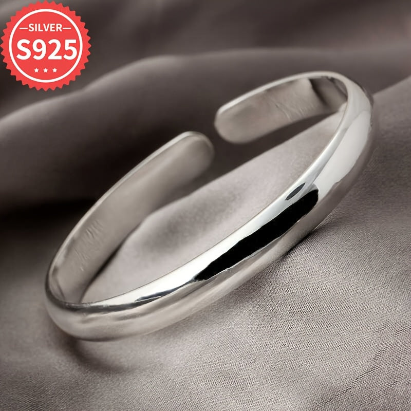 Sterling Silver Cuff Bracelet, Nafis va Oddiy Dizayn, Gipoallergen va Porloq Bangle, Moda uchun, Anti-Oksidatsiya Qadoqlash, 5.7g yengil, Kundalik kiyish va sovg'a berish uchun mukammal, Rojdestvo mavsumi uchun ko'p maqsadli zargarlik