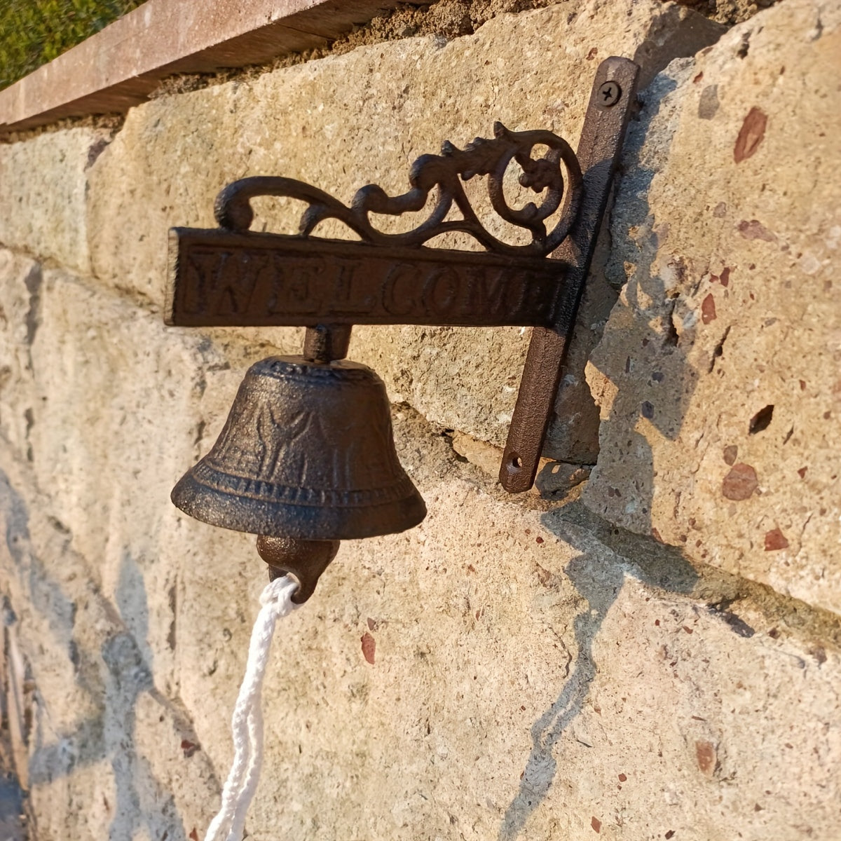 Vintage Cast Iron Welcome Bell with Swirl Design for Garden and Outdoor Spaces