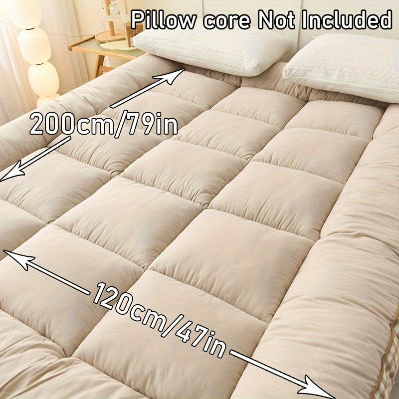 Роскошный стеганый матрасный топпер - мягкая и пушистая полиэфирная начинка и покрытие, дышащий, комфорт на все сезоны для спальни, гостевой комнаты или общежития - не водонепроницаемый, легко чистится, толщина 8-10 см.