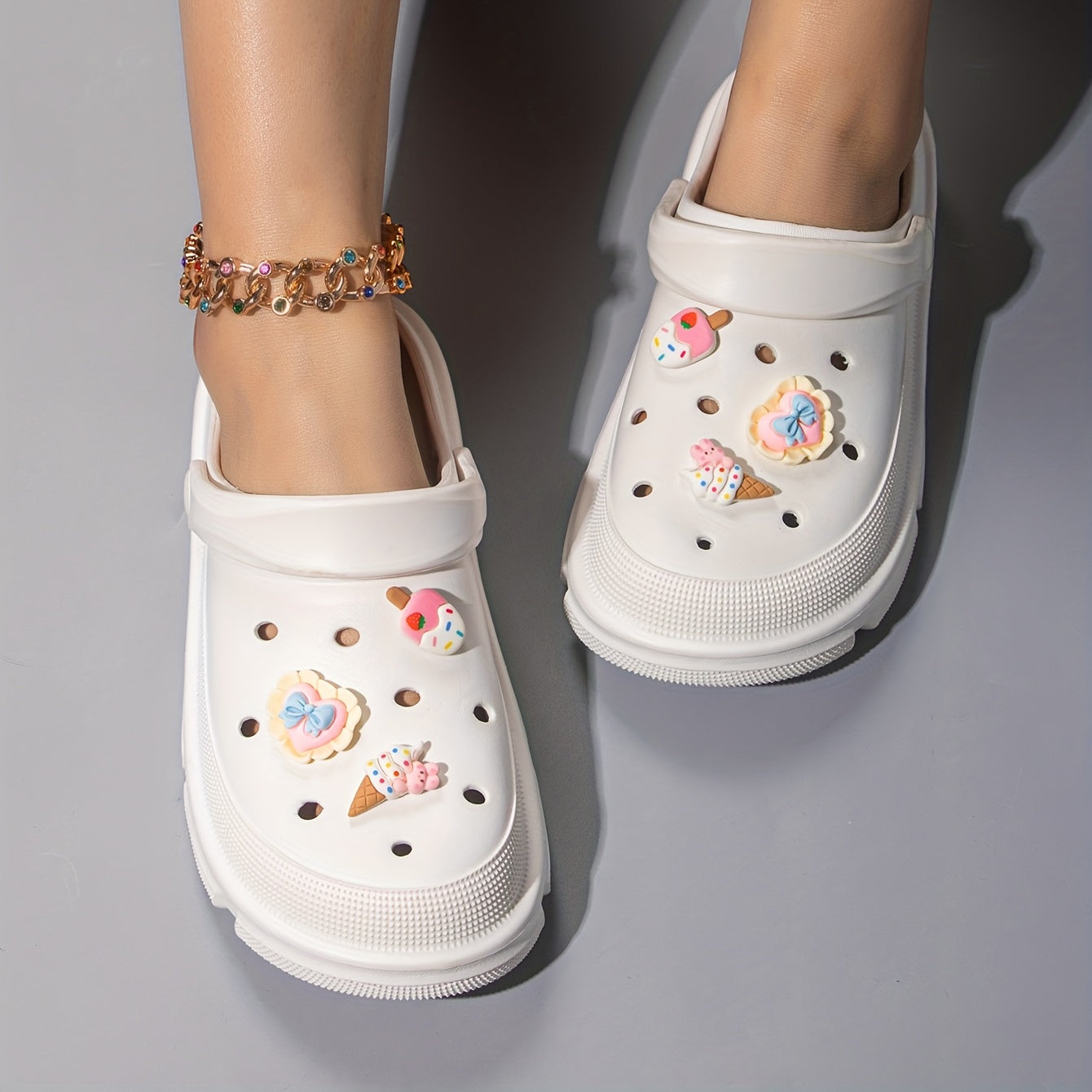 Zapatillas de EVA con estampado de dibujos animados para mujer, con punta redonda, transpirables, para verano, slip-on