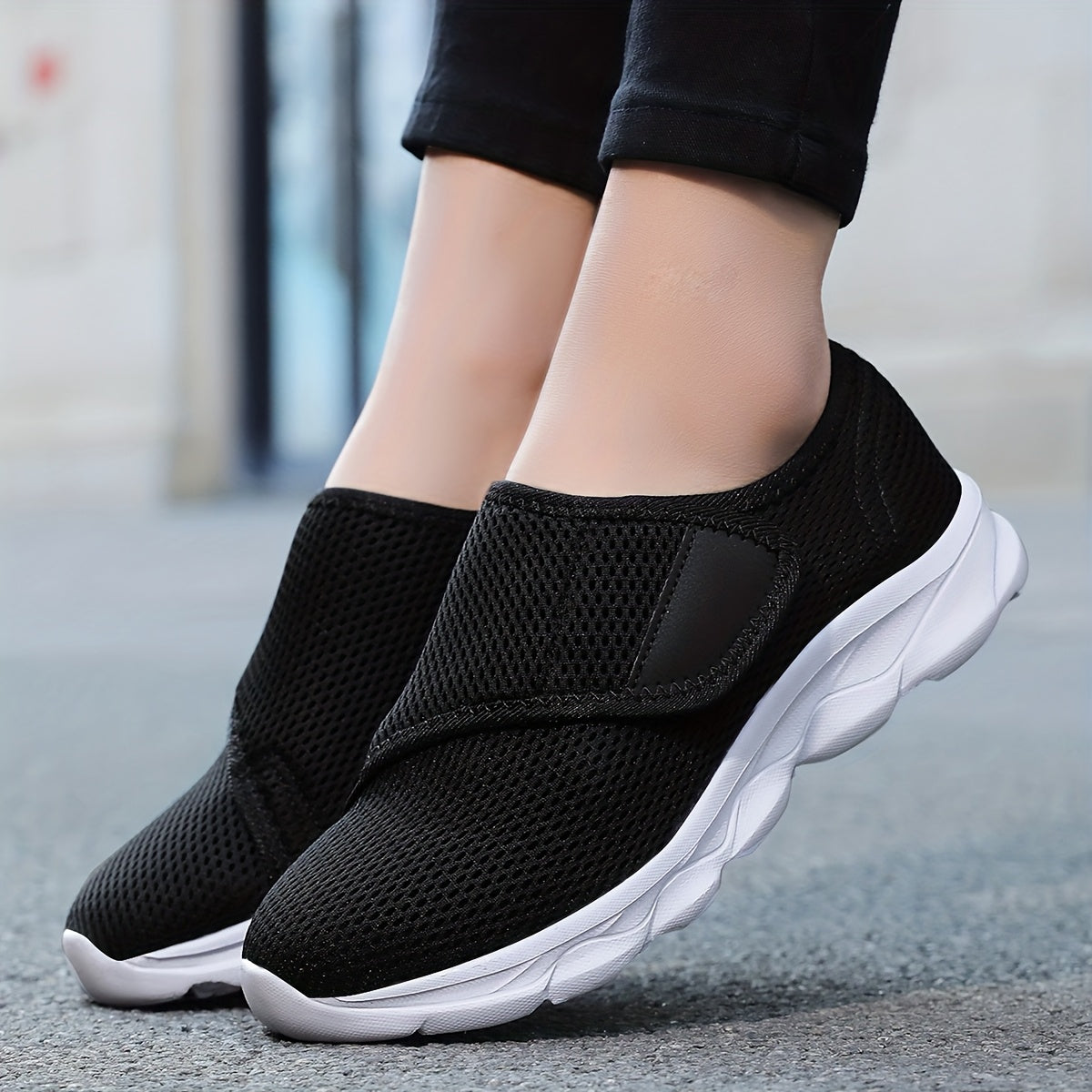 Women's Orthopedic Breathable Walking Shoes Wide Feet Swollen Feet Adjustable Straps