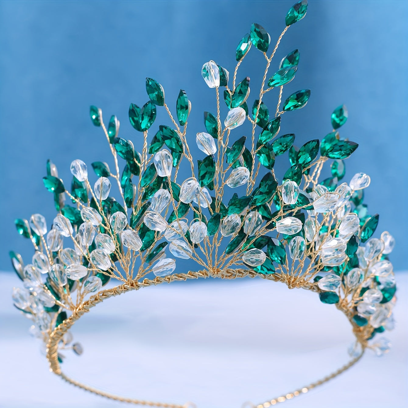 Luxury Glittering Rhinestone Hairband with Crown Design for Bridal and Princess Hairstyles