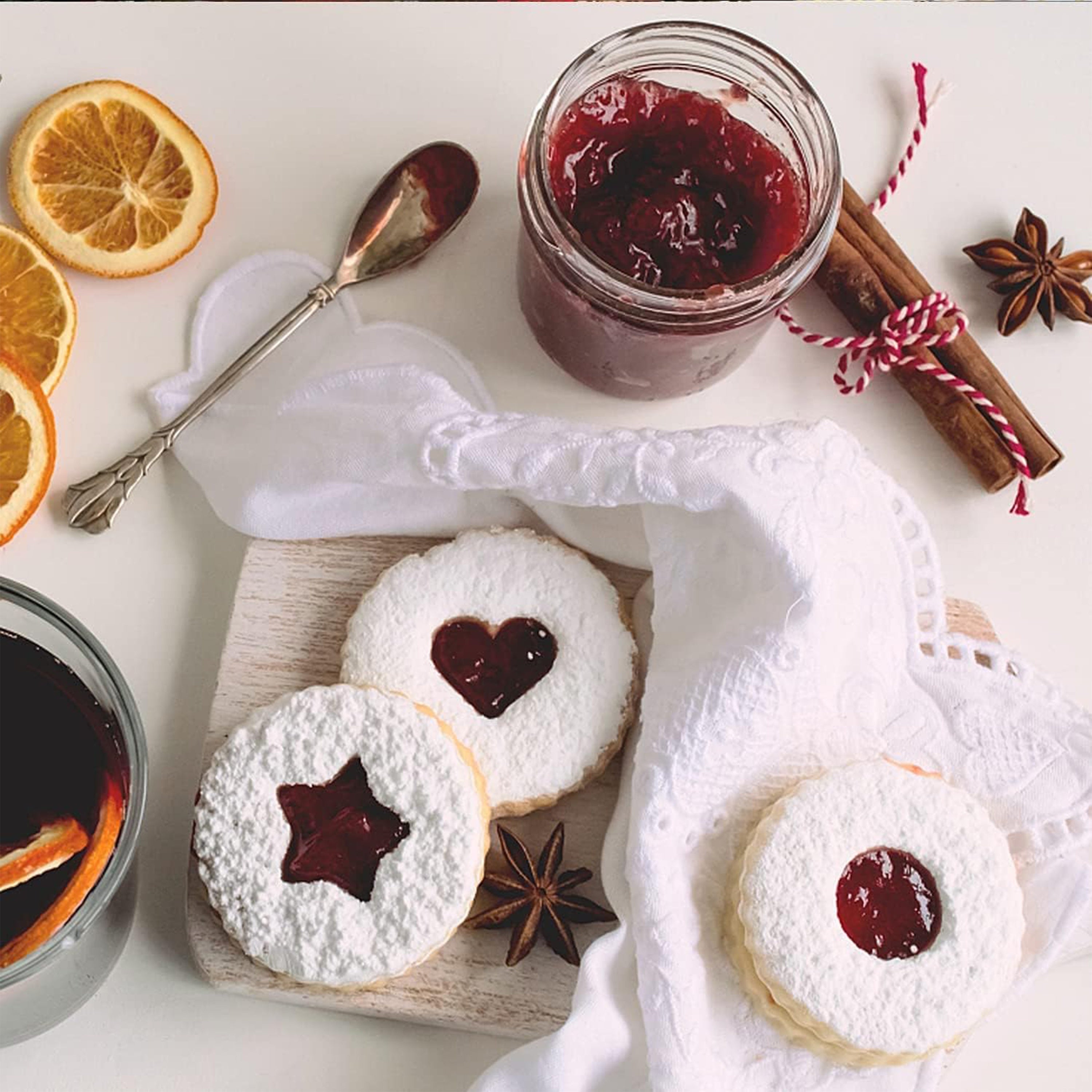 Stainless Steel Cookie Cutter Set Heart and Scalloped Edge Sandwich Molds for Baking 5cm