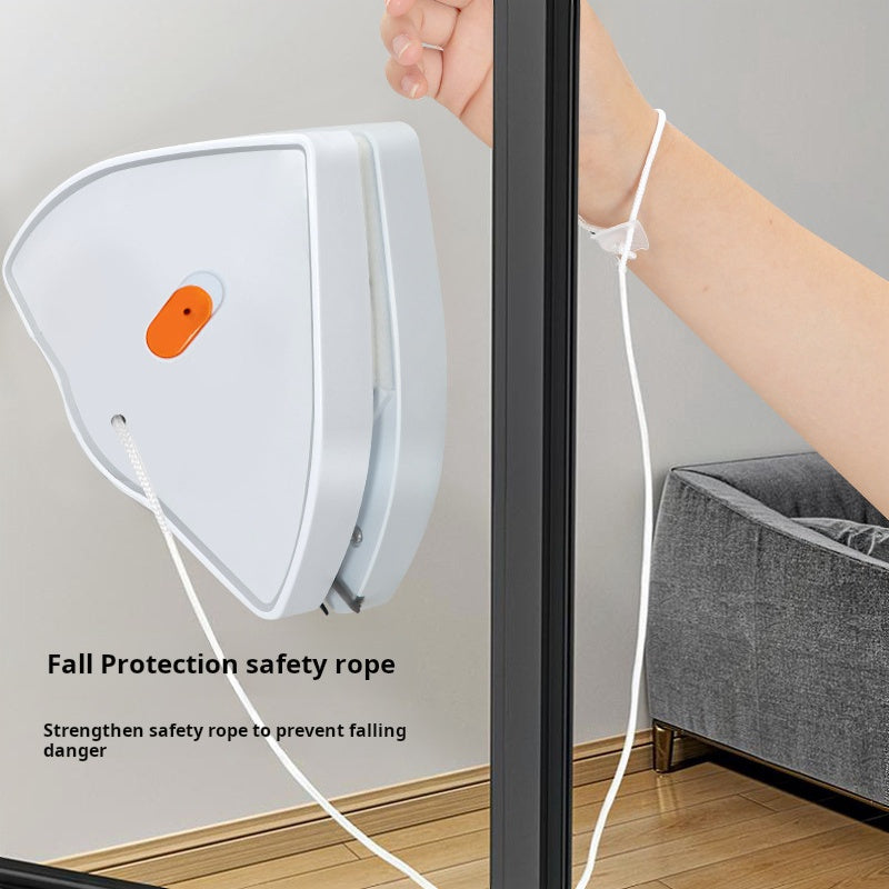 Suv saqlash, plastik qalamcha va turli xonalar va transport vositalaridagi shisha yuzalar uchun chang yig'uvchi bilan magnitli deraza tozalagich, shu jumladan baland binolar.