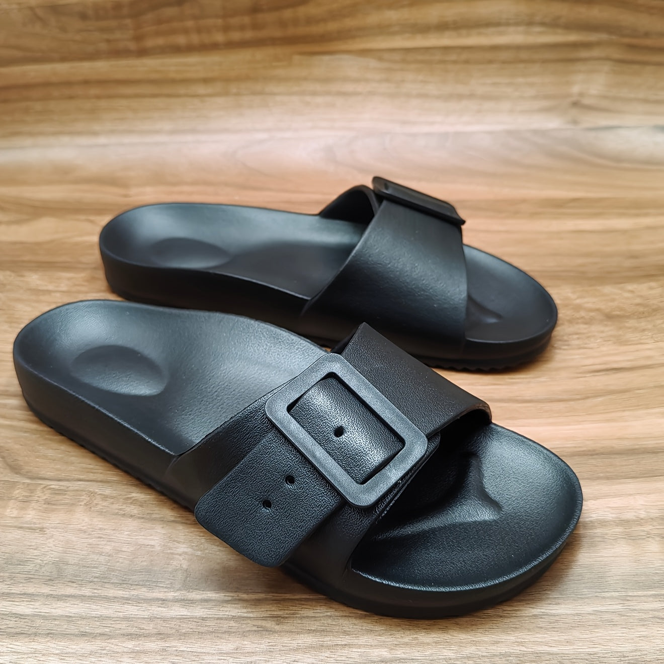 Ayollar uchun nafas oladigan EVA ochiq barmoqli slayd sandalilar, sozlanadigan burilish bilan plyaj poyabzali