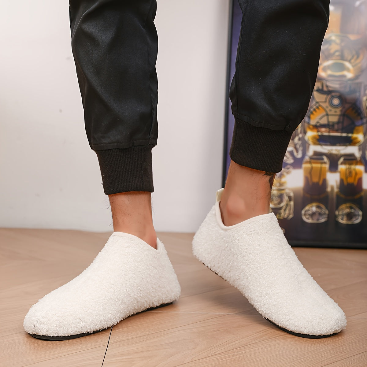 Men's Casual Slippers with Breathable Fabric Upper and Non-Slip Rubber Sole