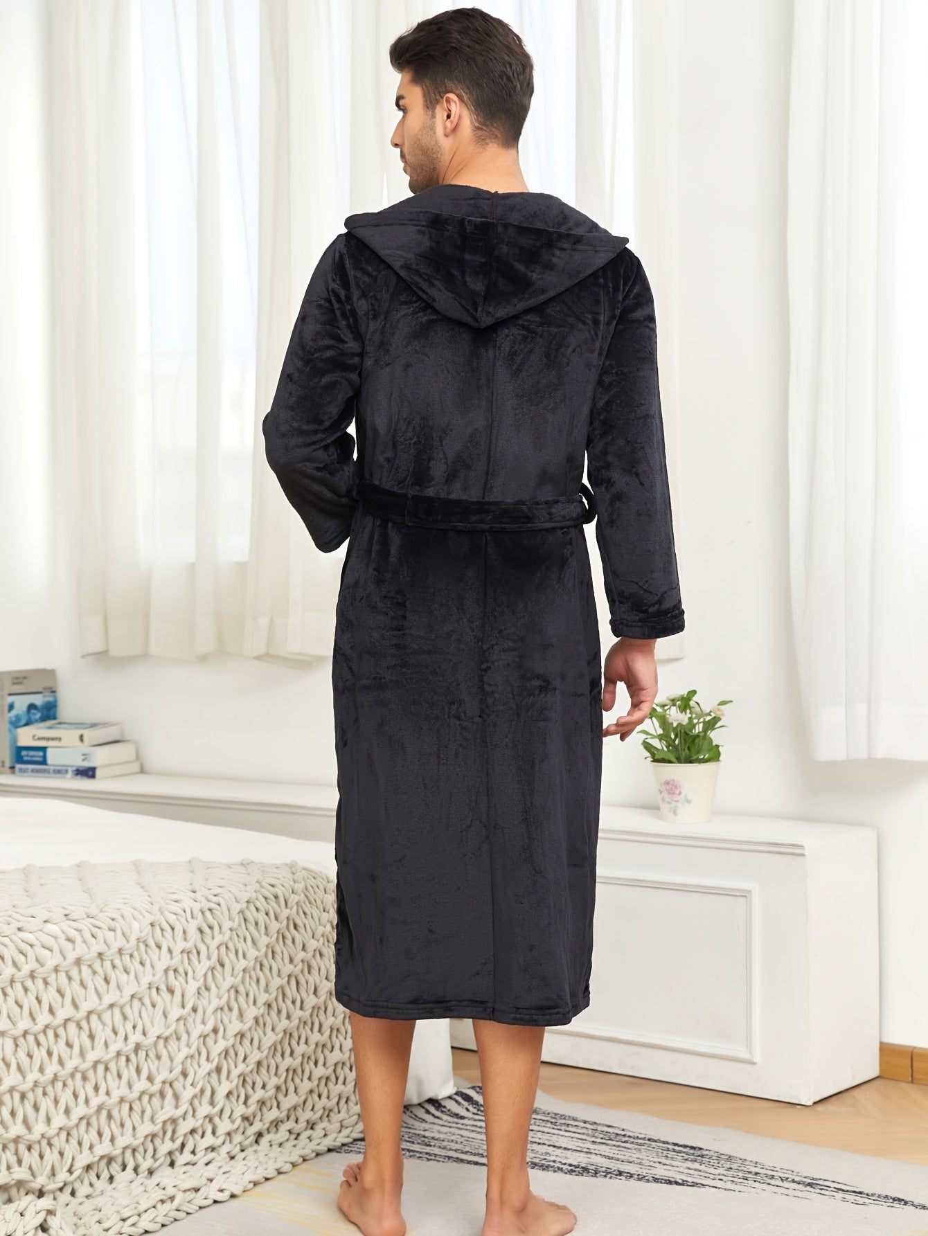 Мужской зеленый плюшевый флисовый халат с капюшоном, карманами и поясом для осени и зимы