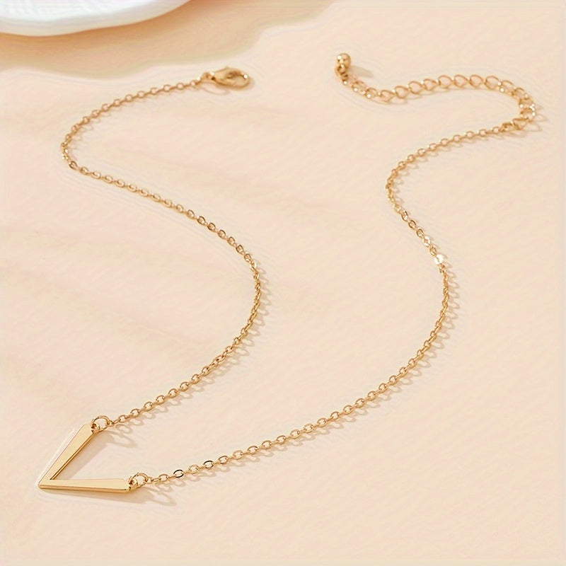Women's Alloy Geometric V-Shaped Pendant Necklace for Daily Wear